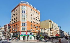 Apartamento En Calle Cuarteles De Dos Habitaciones