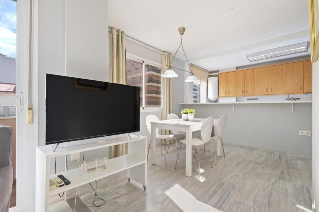 Apartamento En Calle Cuarteles De Dos Habitaciones Malaga Zewnętrze zdjęcie
