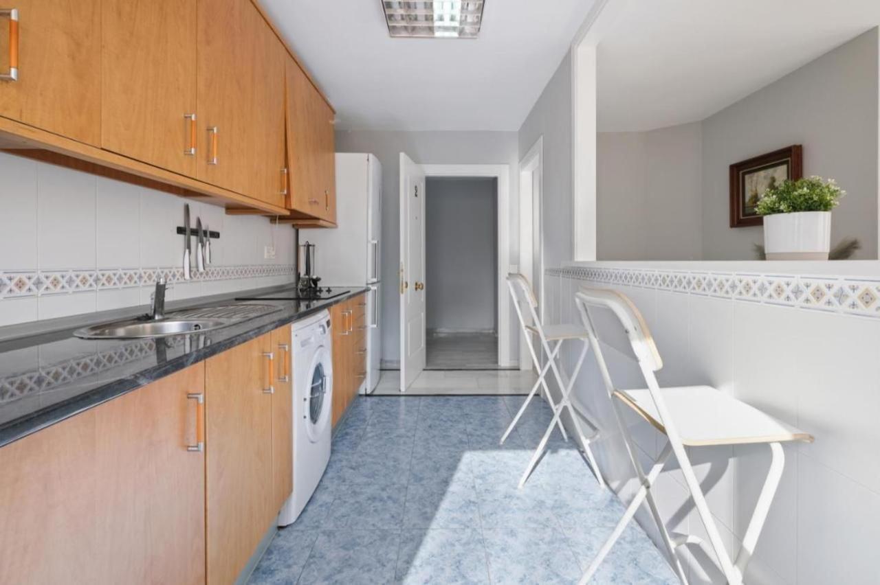 Apartamento En Calle Cuarteles De Dos Habitaciones Malaga Zewnętrze zdjęcie